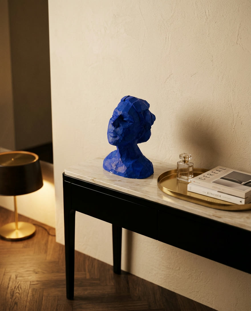 Bleu ceramic sculpture
